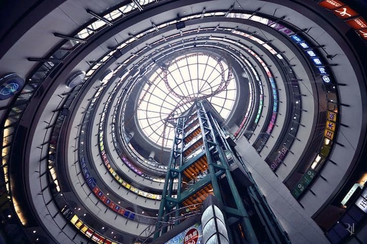 Espectaculares imágenes de edificios en perspectiva vertical 4