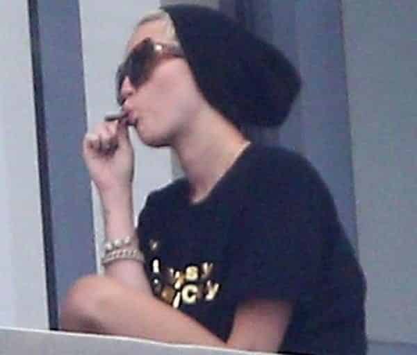 ¿Qué fuma Miley Cyrus? 6