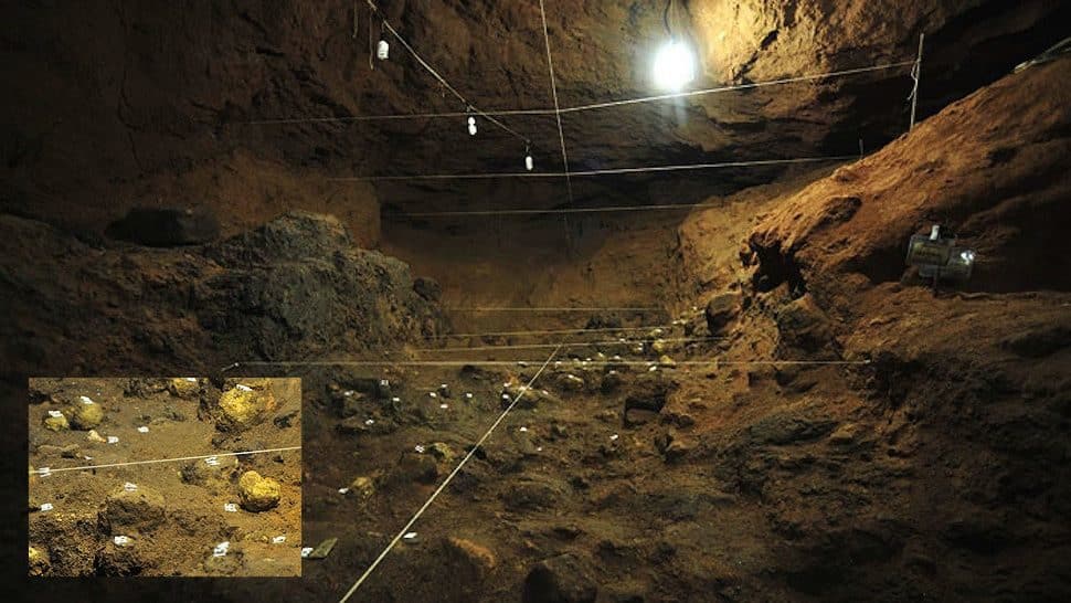 México: Arqueólogos descubren objetos metálicos bajo un templo de Teotihuacán 2