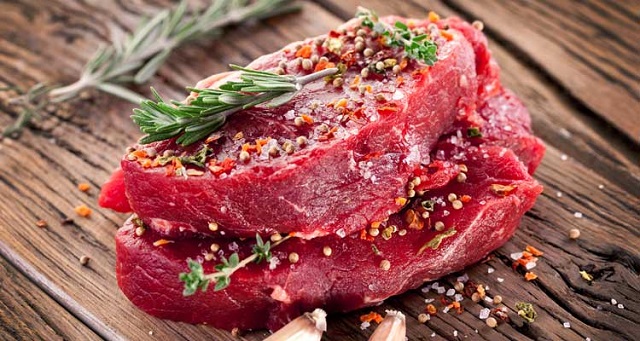 La carne roja es uno de los 10 alimentos que mejoran la capacidad intelectual