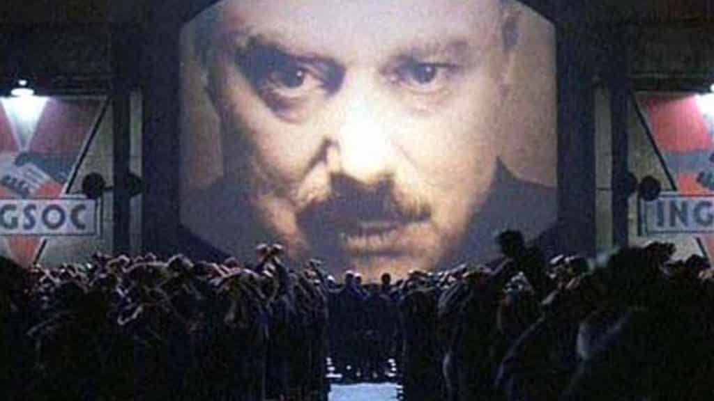Un físico demuestra que es imposible ocultar la verdad a la gente Fotograma de la película 1984
