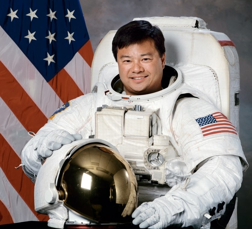 ¿Vida extraterrestre y el fin del mundo?: Esto opina un exastronauta de la NASA 1 ¿Vida extraterrestre y el fin del mundo?: Esto opina un exastronauta de la NASA 2