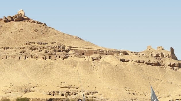 Egipto: Arqueólogos españoles hallan un doble sarcógafo en una cámara de 4.000 años 1 Egipto: Arqueólogos españoles hallan un doble sarcógafo en una cámara de 4.000 años 2