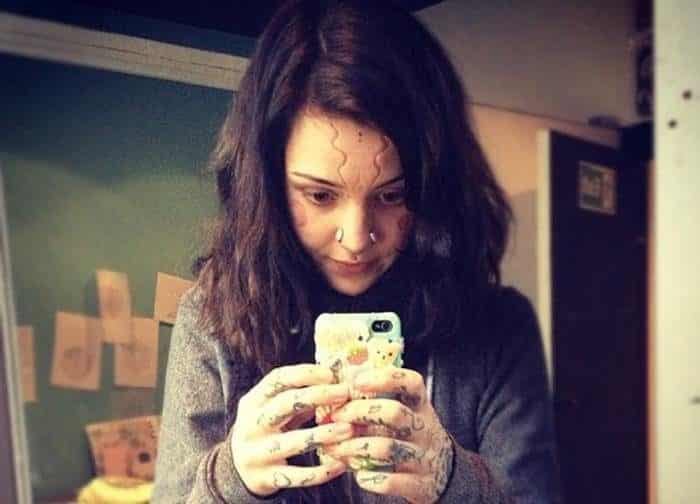 Grace Neutral la chica que se cree una extraterrestre