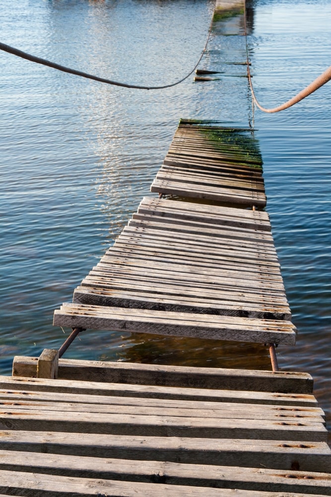 Los 10 puentes peligrosos e increíbles del mundo 5