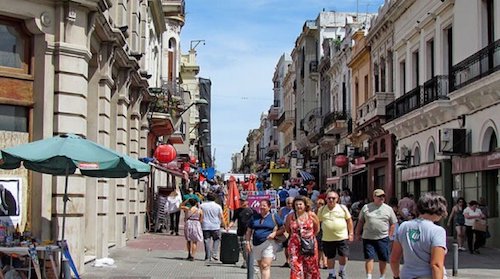 Ventajas de alquilar un automóvil en Uruguay para hacer turismo turismo Montevideo