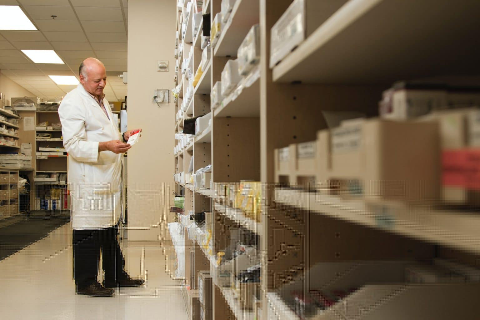 Farmacia I+ pone en marcha su proyecto solidario Farmacia I+ pone en marcha su proyecto solidario 1