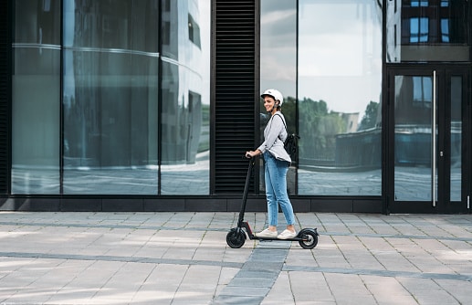 Características de un Patinete eléctrico Características de un Patinete eléctrico