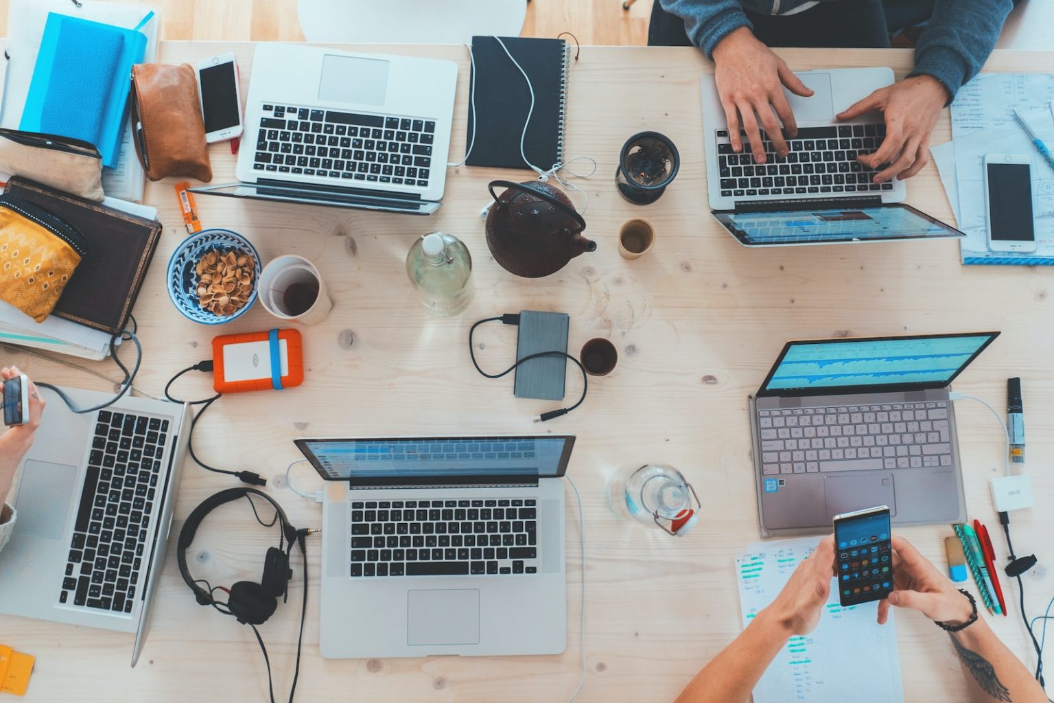 ¡Top 10 cosas que puedes hacer con tu laptop! que tal vez no lo sabías ¡Top 10 cosas que puedes hacer con tu laptop! que tal vez no lo sabías