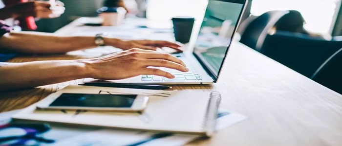 Plataformas digitales especializadas para buscar trabajo en Colombia principales plataformas para buscar trabajo en Colombia