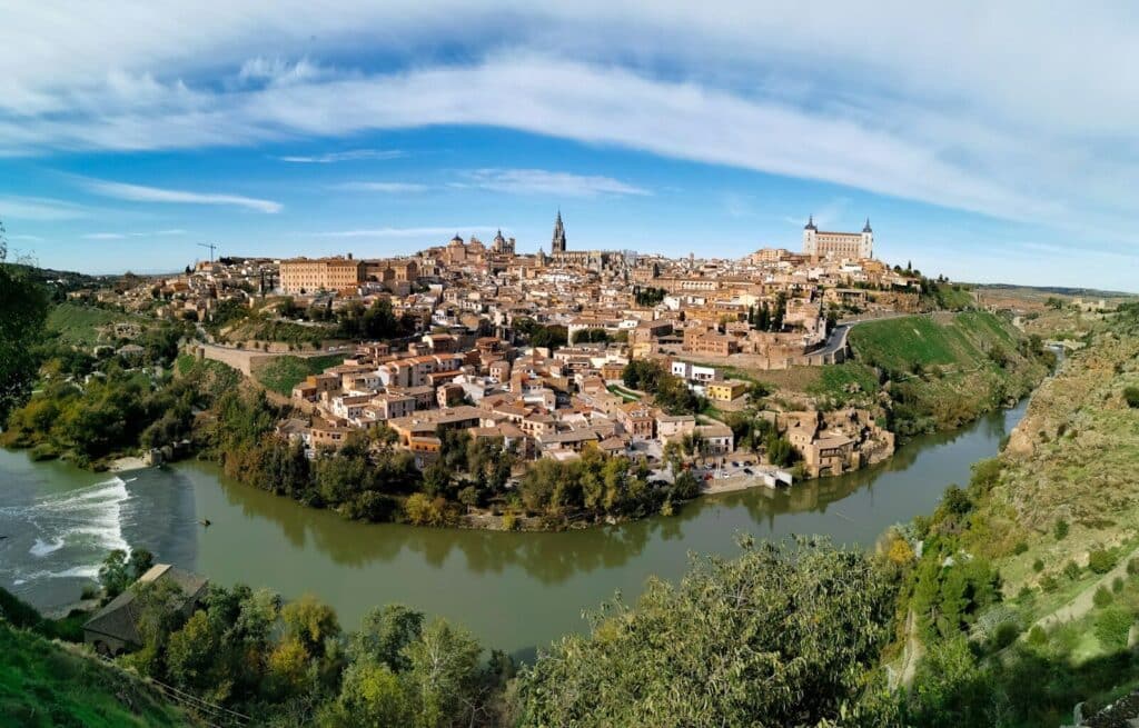 Toledo de día y Toledo de noche: dos ciudades distintas